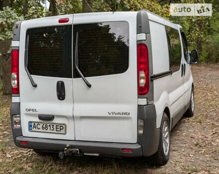 Белый Опель Виваро, объемом двигателя 1.9 л и пробегом 540 тыс. км за 5800 $, фото 3 на Automoto.ua