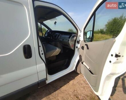 Белый Опель Виваро, объемом двигателя 1.9 л и пробегом 236 тыс. км за 5200 $, фото 11 на Automoto.ua