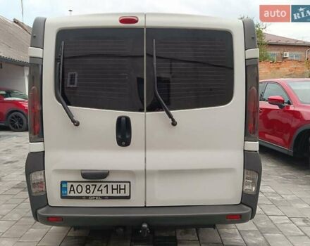 Білий Опель Віваро, об'ємом двигуна 1.87 л та пробігом 396 тис. км за 6200 $, фото 2 на Automoto.ua