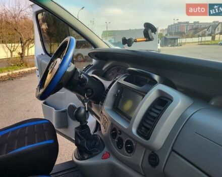 Белый Опель Виваро, объемом двигателя 1.9 л и пробегом 245 тыс. км за 7999 $, фото 58 на Automoto.ua