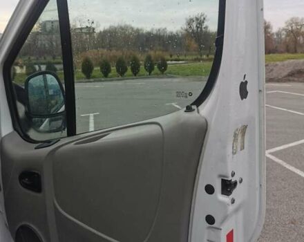 Белый Опель Виваро, объемом двигателя 1.9 л и пробегом 240 тыс. км за 5800 $, фото 31 на Automoto.ua