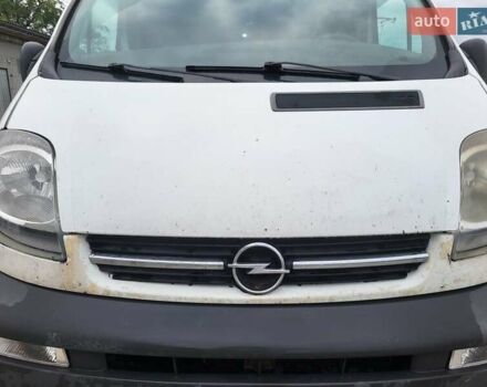 Білий Опель Віваро, об'ємом двигуна 1.9 л та пробігом 562 тис. км за 5900 $, фото 12 на Automoto.ua