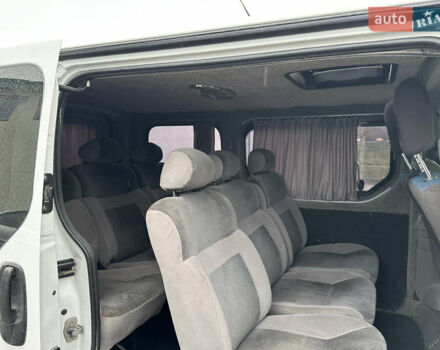 Белый Опель Виваро, объемом двигателя 1.9 л и пробегом 230 тыс. км за 7200 $, фото 25 на Automoto.ua