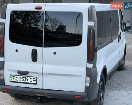 Білий Опель Віваро, об'ємом двигуна 1.87 л та пробігом 400 тис. км за 5800 $, фото 6 на Automoto.ua