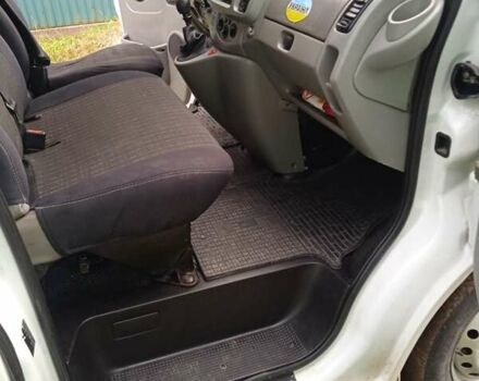 Белый Опель Виваро, объемом двигателя 1.87 л и пробегом 260 тыс. км за 6800 $, фото 4 на Automoto.ua