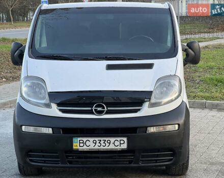 Білий Опель Віваро, об'ємом двигуна 1.87 л та пробігом 400 тис. км за 5800 $, фото 3 на Automoto.ua