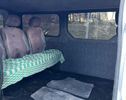 Білий Опель Віваро, об'ємом двигуна 1.87 л та пробігом 400 тис. км за 5800 $, фото 23 на Automoto.ua