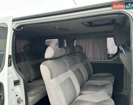 Белый Опель Виваро, объемом двигателя 1.9 л и пробегом 230 тыс. км за 7200 $, фото 23 на Automoto.ua