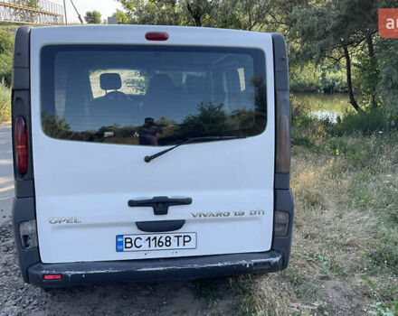 Белый Опель Виваро, объемом двигателя 1.87 л и пробегом 520 тыс. км за 6300 $, фото 4 на Automoto.ua