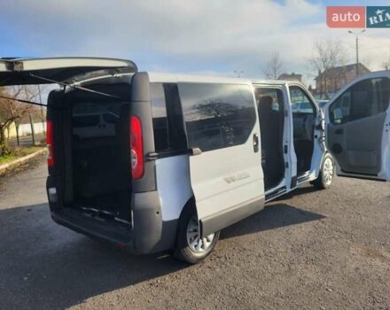 Белый Опель Виваро, объемом двигателя 1.9 л и пробегом 245 тыс. км за 7999 $, фото 48 на Automoto.ua