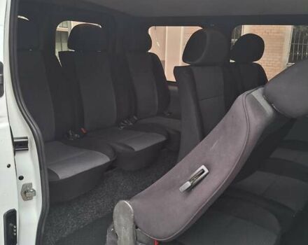 Белый Опель Виваро, объемом двигателя 2.46 л и пробегом 290 тыс. км за 7800 $, фото 12 на Automoto.ua