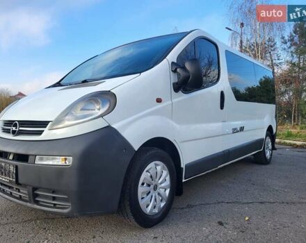 Белый Опель Виваро, объемом двигателя 1.9 л и пробегом 245 тыс. км за 7999 $, фото 12 на Automoto.ua