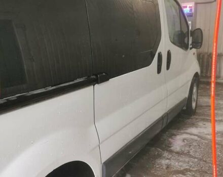 Белый Опель Виваро, объемом двигателя 1.9 л и пробегом 240 тыс. км за 5800 $, фото 3 на Automoto.ua