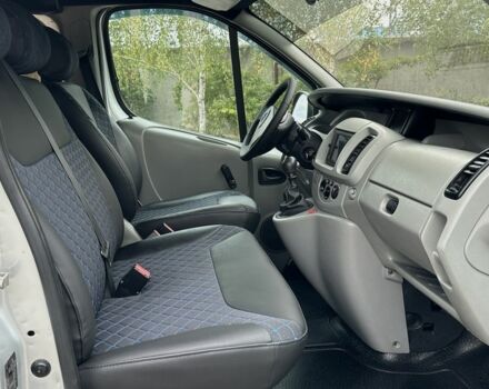 Белый Опель Виваро, объемом двигателя 1.9 л и пробегом 270 тыс. км за 9200 $, фото 13 на Automoto.ua