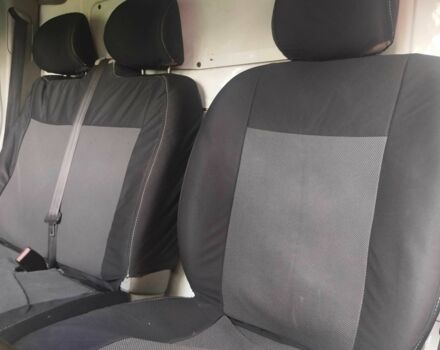 Белый Опель Виваро, объемом двигателя 1.9 л и пробегом 524 тыс. км за 5700 $, фото 6 на Automoto.ua