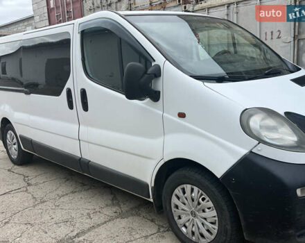Білий Опель Віваро, об'ємом двигуна 1.87 л та пробігом 310 тис. км за 7400 $, фото 4 на Automoto.ua