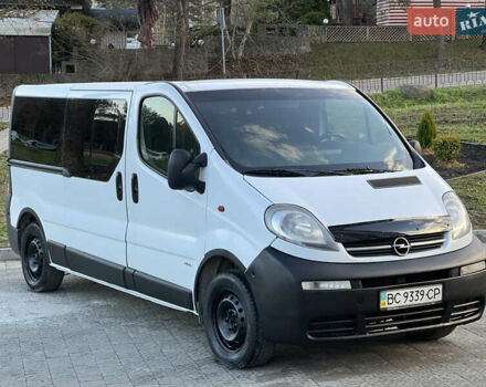 Білий Опель Віваро, об'ємом двигуна 1.87 л та пробігом 400 тис. км за 5800 $, фото 5 на Automoto.ua