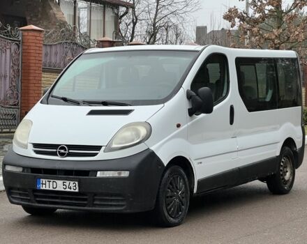 Білий Опель Віваро, об'ємом двигуна 1.9 л та пробігом 380 тис. км за 5017 $, фото 4 на Automoto.ua
