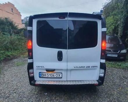 Белый Опель Виваро, объемом двигателя 2.5 л и пробегом 309 тыс. км за 7300 $, фото 21 на Automoto.ua