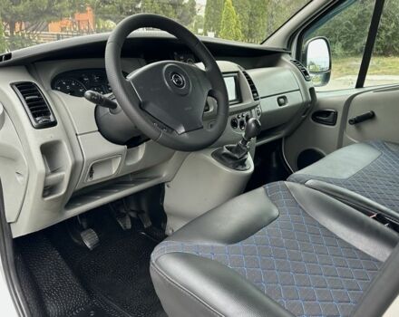 Белый Опель Виваро, объемом двигателя 1.9 л и пробегом 270 тыс. км за 9200 $, фото 15 на Automoto.ua