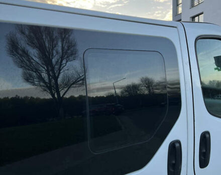 Білий Опель Віваро, об'ємом двигуна 1.87 л та пробігом 400 тис. км за 5800 $, фото 19 на Automoto.ua