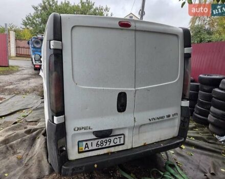 Белый Опель Виваро, объемом двигателя 1.9 л и пробегом 150 тыс. км за 2500 $, фото 9 на Automoto.ua