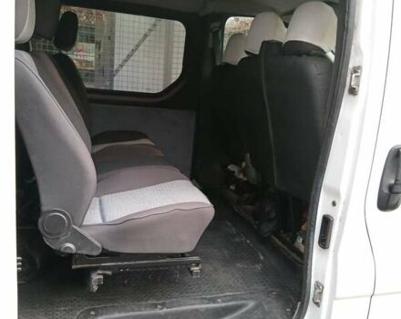 Белый Опель Виваро, объемом двигателя 1.9 л и пробегом 332 тыс. км за 7000 $, фото 8 на Automoto.ua