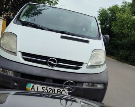 Белый Опель Виваро, объемом двигателя 1.9 л и пробегом 277 тыс. км за 6800 $, фото 1 на Automoto.ua