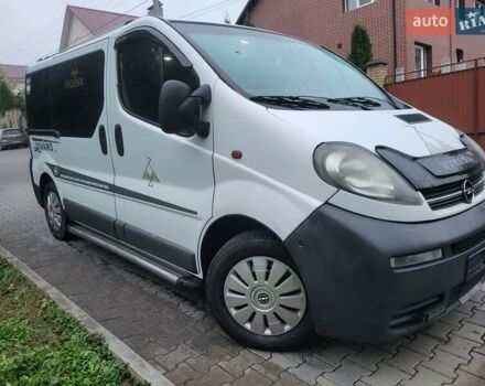 Білий Опель Віваро, об'ємом двигуна 1.9 л та пробігом 243 тис. км за 7800 $, фото 10 на Automoto.ua