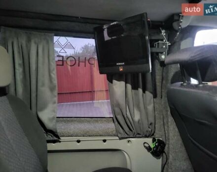 Білий Опель Віваро, об'ємом двигуна 1.9 л та пробігом 243 тис. км за 7800 $, фото 84 на Automoto.ua