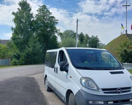 Білий Опель Віваро, об'ємом двигуна 1.9 л та пробігом 500 тис. км за 7999 $, фото 1 на Automoto.ua
