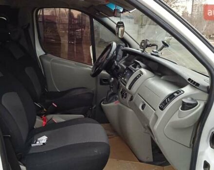 Білий Опель Віваро, об'ємом двигуна 1.9 л та пробігом 450 тис. км за 7200 $, фото 9 на Automoto.ua