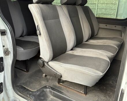 Белый Опель Виваро, объемом двигателя 1.9 л и пробегом 350 тыс. км за 6200 $, фото 5 на Automoto.ua