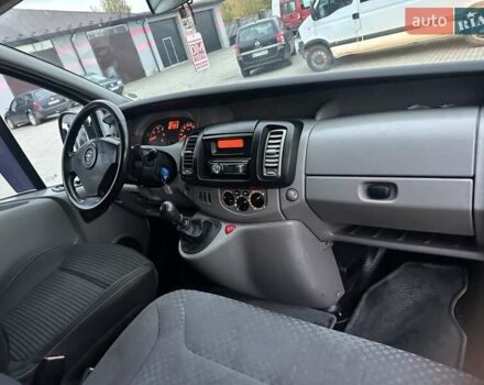 Білий Опель Віваро, об'ємом двигуна 1.9 л та пробігом 245 тис. км за 8800 $, фото 21 на Automoto.ua