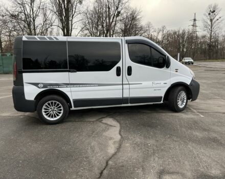 Белый Опель Виваро, объемом двигателя 1.9 л и пробегом 300 тыс. км за 7300 $, фото 1 на Automoto.ua