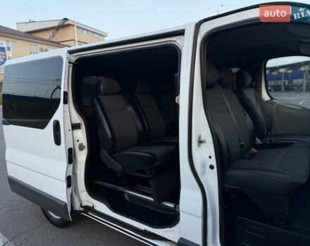 Білий Опель Віваро, об'ємом двигуна 1.9 л та пробігом 340 тис. км за 7800 $, фото 23 на Automoto.ua