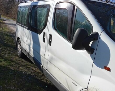 Белый Опель Виваро, объемом двигателя 1.9 л и пробегом 370 тыс. км за 7500 $, фото 2 на Automoto.ua
