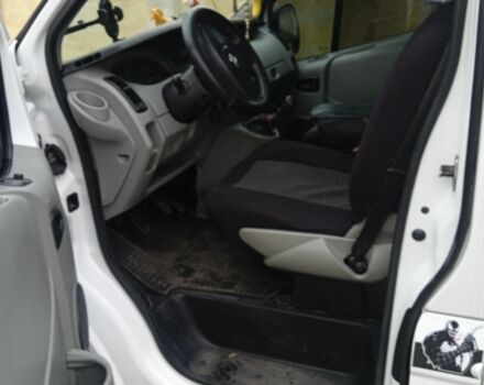 Білий Опель Віваро, об'ємом двигуна 0 л та пробігом 4 тис. км за 8000 $, фото 4 на Automoto.ua