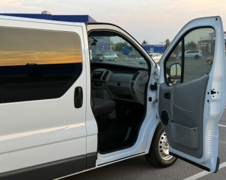 Білий Опель Віваро, об'ємом двигуна 1.9 л та пробігом 280 тис. км за 7800 $, фото 16 на Automoto.ua