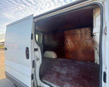 Білий Опель Віваро, об'ємом двигуна 1.9 л та пробігом 533 тис. км за 7000 $, фото 5 на Automoto.ua