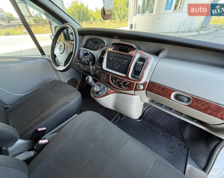 Білий Опель Віваро, об'ємом двигуна 1.9 л та пробігом 320 тис. км за 7950 $, фото 13 на Automoto.ua