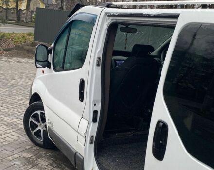 Білий Опель Віваро, об'ємом двигуна 1.9 л та пробігом 459 тис. км за 7200 $, фото 2 на Automoto.ua