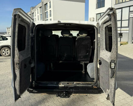 Белый Опель Виваро, объемом двигателя 1.9 л и пробегом 415 тыс. км за 5999 $, фото 15 на Automoto.ua