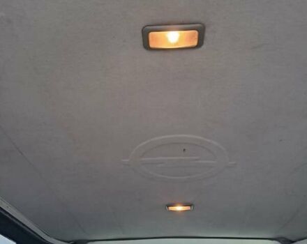 Білий Опель Віваро, об'ємом двигуна 1.9 л та пробігом 319 тис. км за 6800 $, фото 10 на Automoto.ua