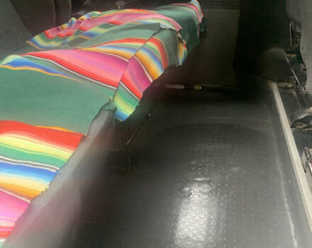 Білий Опель Віваро, об'ємом двигуна 1.9 л та пробігом 412 тис. км за 6800 $, фото 41 на Automoto.ua