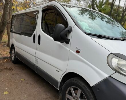 Белый Опель Виваро, объемом двигателя 1.9 л и пробегом 200 тыс. км за 7700 $, фото 1 на Automoto.ua