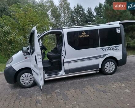 Білий Опель Віваро, об'ємом двигуна 1.9 л та пробігом 243 тис. км за 7800 $, фото 49 на Automoto.ua