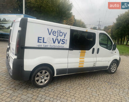 Білий Опель Віваро, об'ємом двигуна 1.9 л та пробігом 412 тис. км за 6800 $, фото 4 на Automoto.ua