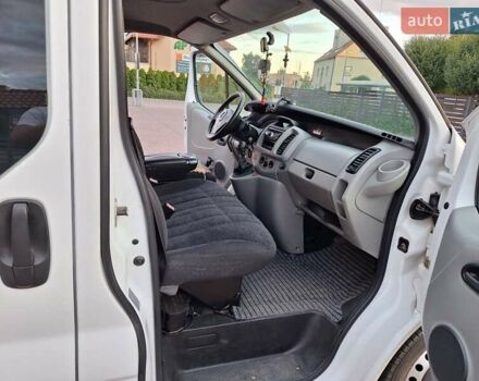 Білий Опель Віваро, об'ємом двигуна 1.9 л та пробігом 272 тис. км за 8800 $, фото 17 на Automoto.ua
