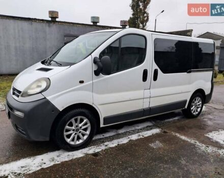 Білий Опель Віваро, об'ємом двигуна 1.9 л та пробігом 319 тис. км за 6800 $, фото 3 на Automoto.ua